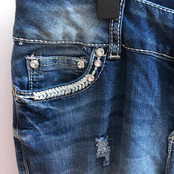 Cato denim size 2 distressed jeans - Picture 5 of 8